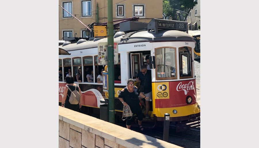 Lisbon-Public-Transport-Cheap-Flight-Tickets-From-UK-Brightsun