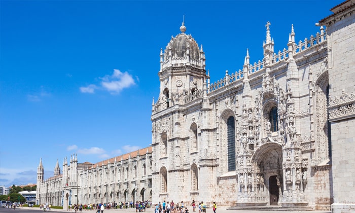 Discover Jeronimos Monastery