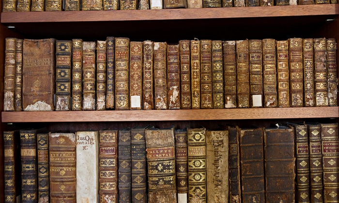 Make the Reader in you Happy at Livraria Bertrand