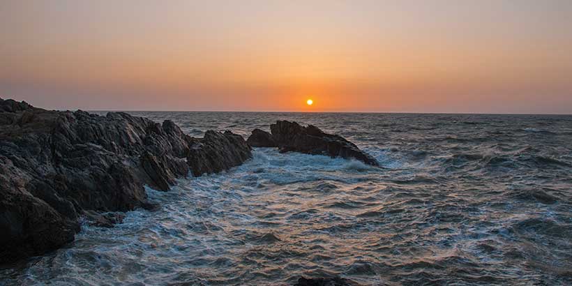 om beach