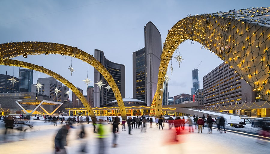 Christmas-Lights-Festivals-Toronto-Travel-Agency-Brightsun-UK