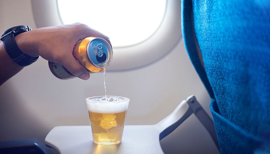 Guide-to-Long-Haul-Flights-Drinks-to-Celebrate-Best-Travel-Companies-Brightsun-UK