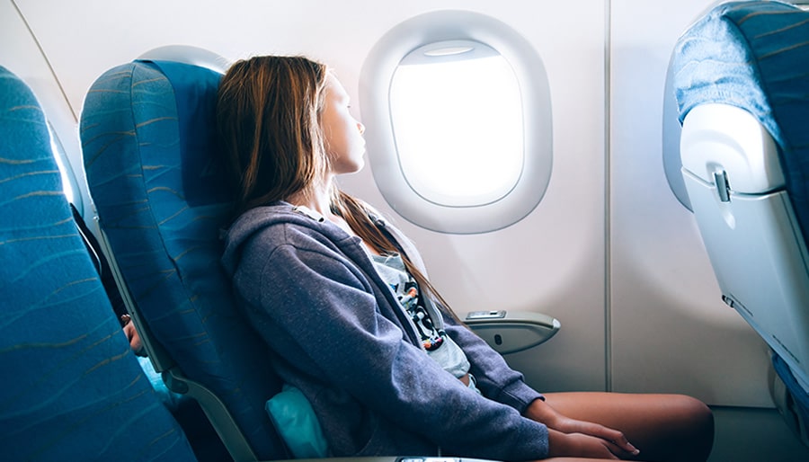Guide-to-Long-Haul-Flights-Wear-Comfortable-Best-Travel-Agency-Brightsun-UK