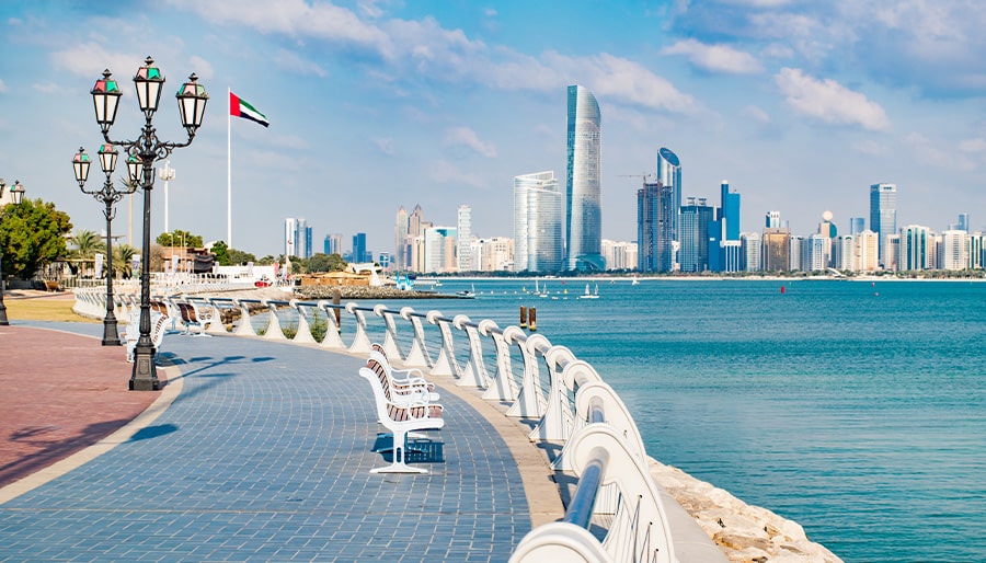 The-Corniche-Abu-Dhabi-UAE-Holiday-Travel-Agents-Brightsun-Travel
