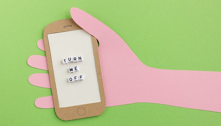 Unplug-From-Social-Media-Travel-Advisor-Brightsun-UK