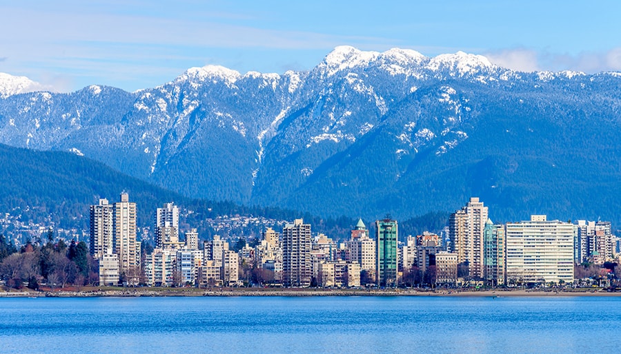 Vancouver-Mountains-in-the-Snow-Airline-Ticket-Booking-Brightsun-UK